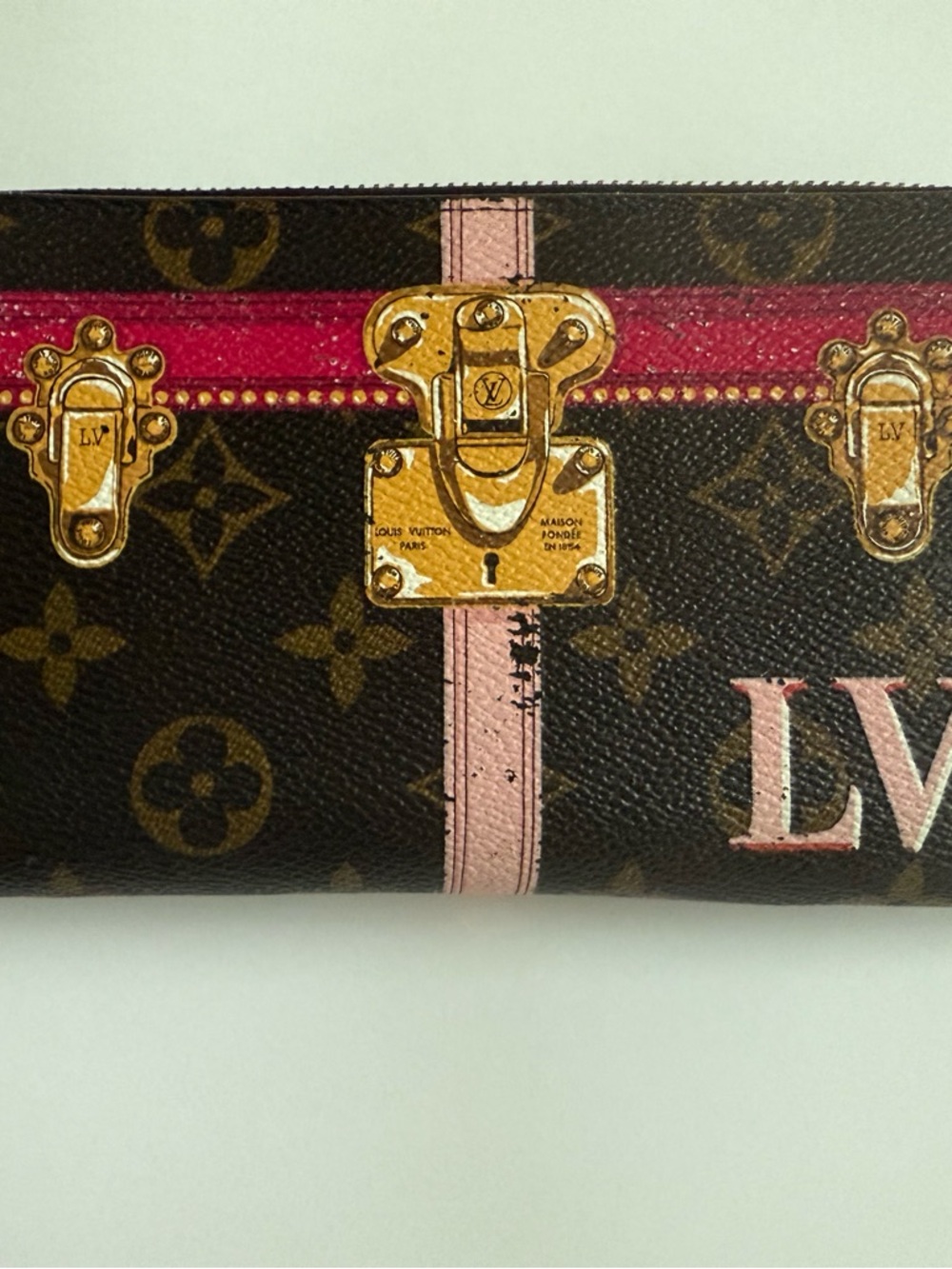 Louis Vuitton Zippy Wallet - 2018 Summer Trunks Limited Edition